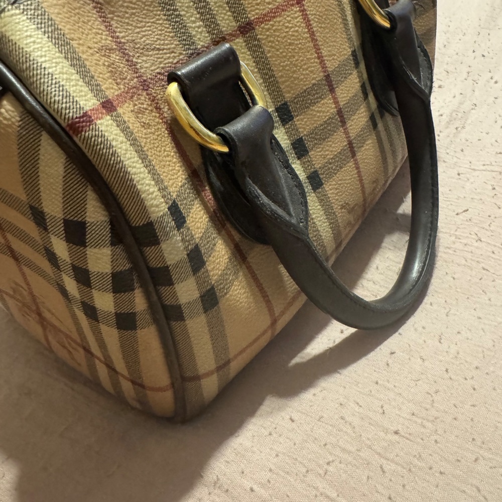 Burberry Handbag - Picture 3 of 7